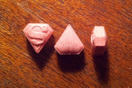 pink-superman-pills
